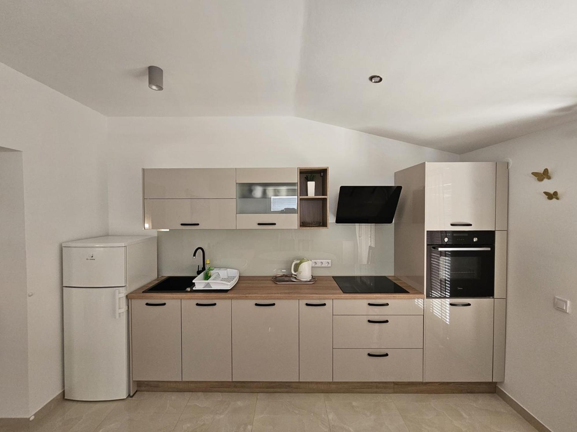 אומיס Filip Apartment מראה חיצוני תמונה