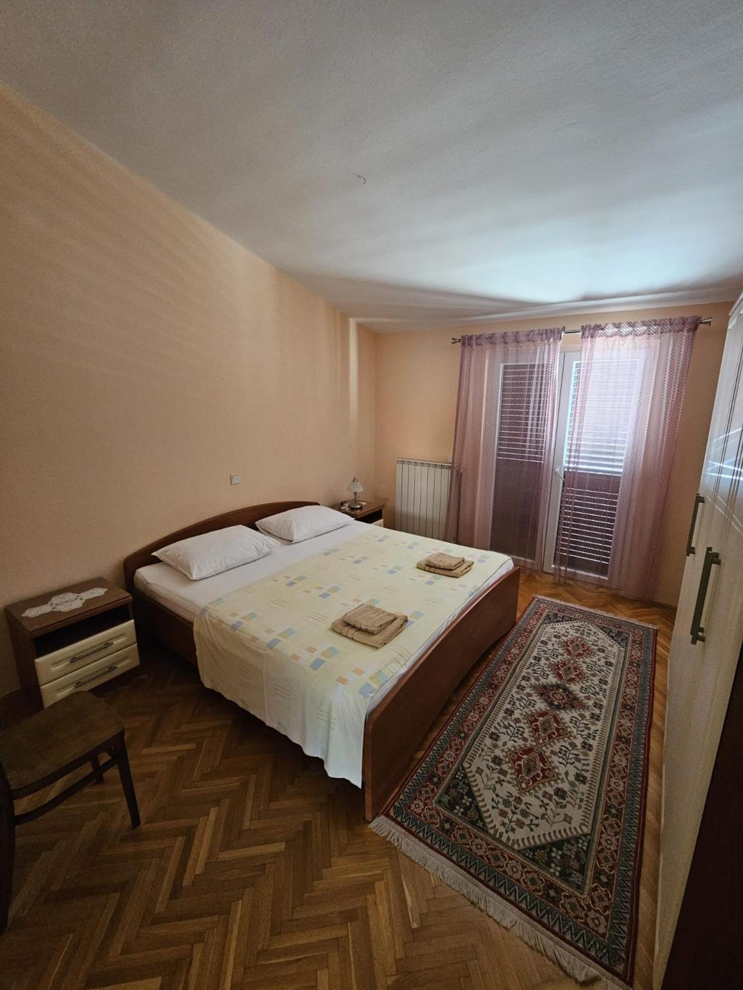 אומיס Filip Apartment מראה חיצוני תמונה