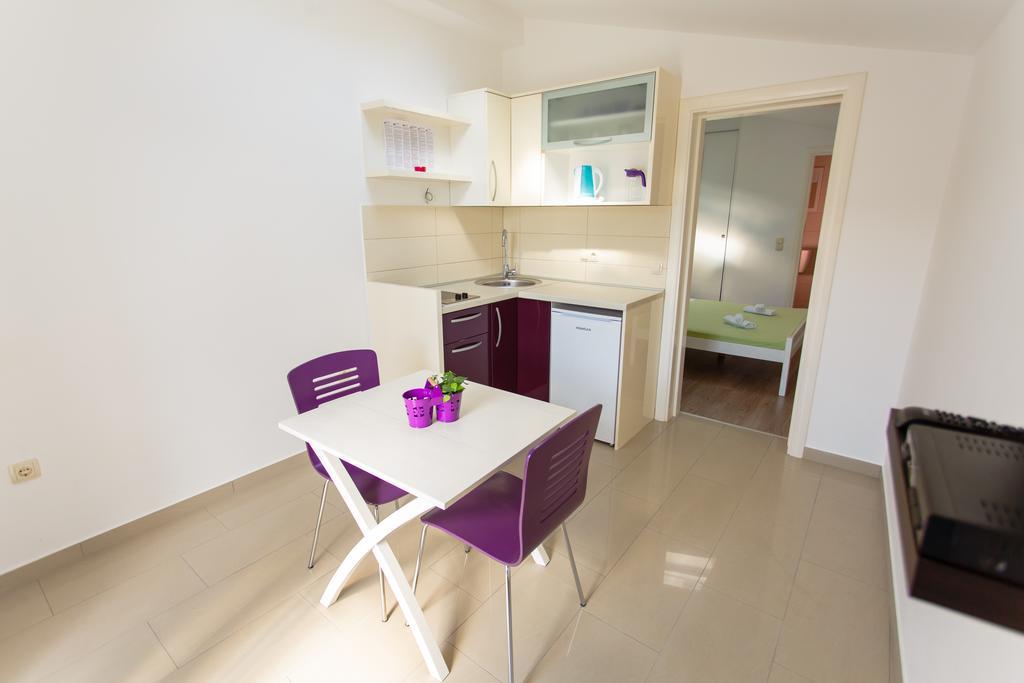 אומיס Filip Apartment חדר תמונה